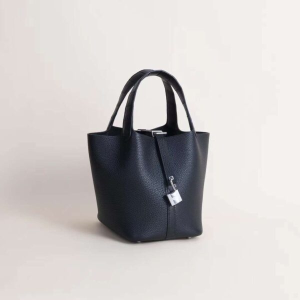 HERMÈS Picotin 18CM Touch Clememce/Matter Alligator Leather CK89 Noir Silver Hardware