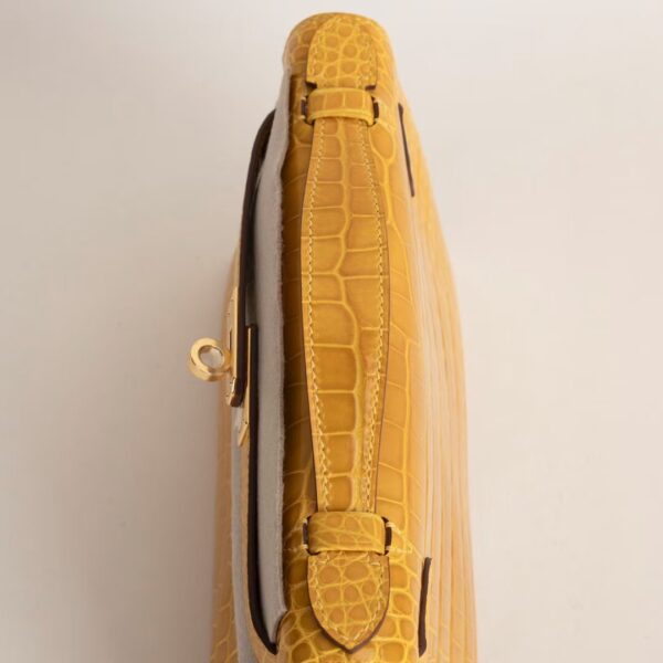 HERMÈS Kelly Pochette Shiny Alligator Crocodile 22CM 9D Jaune Amber GHW Hardware