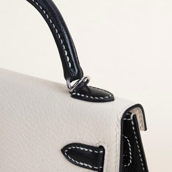 HERMÈS Mini Kelly 19CM Chever Leather 01 White / CK89 Black PHW Hardware