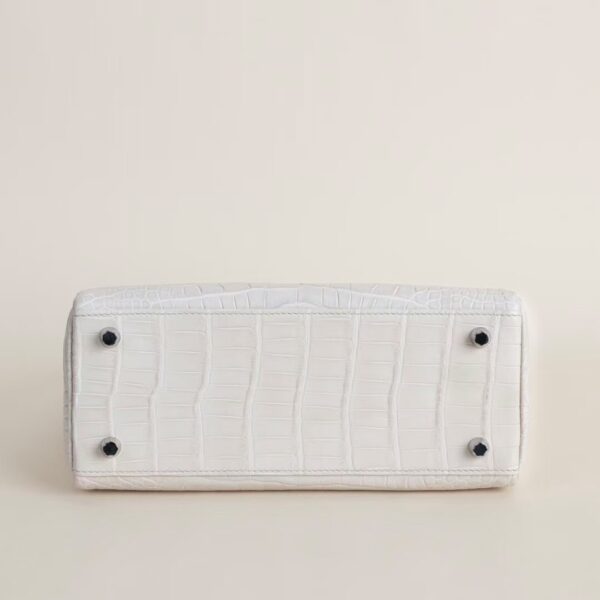 HERMÈS Kelly 25CM Matte Crocodile Leather Bag 8L Beton PHW Hardware