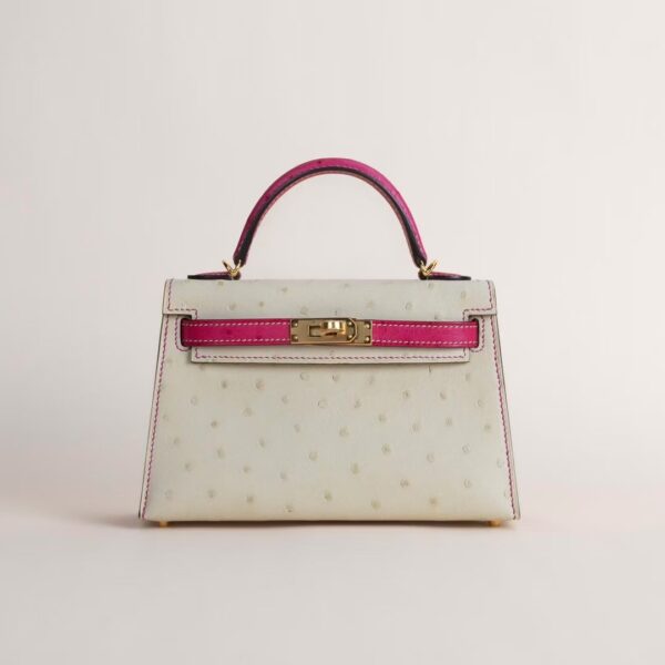 HERMÈS Mini Kelly Ostrich Leather 3C Parchemin / E5 Rose tyrien GHW Hardware