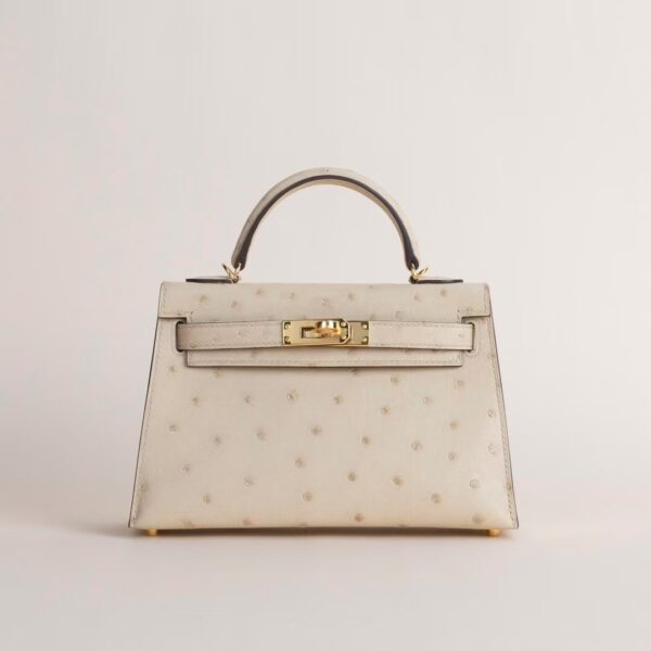 HERMÈS Mini Kelly Ostrich Leather 3C Parchemin GHW Hardware
