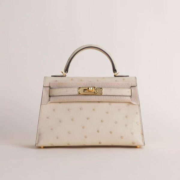 HERMÈS Mini Kelly Ostrich Leather 3C Parchemin GHW Hardware
