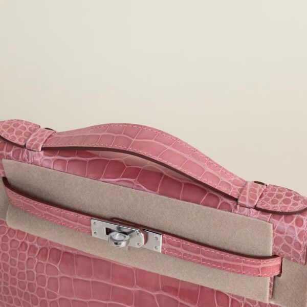 HERMÈS Kelly Pochette Shiny Alligator Crocodile CK94 Terre Cuite 22CM PHW Hardware