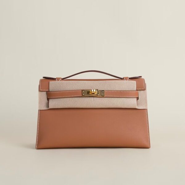 HERMÈS Kelly Pochette Swift Leather CK37 Gold 22CM GHW Hardware