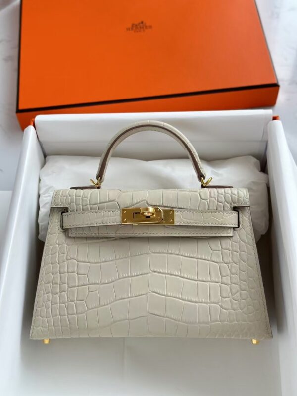 HERMÈS Mini Kelly 19CM Matte Alligator Crocodile ll Bag 8L Beton GHW Hardware