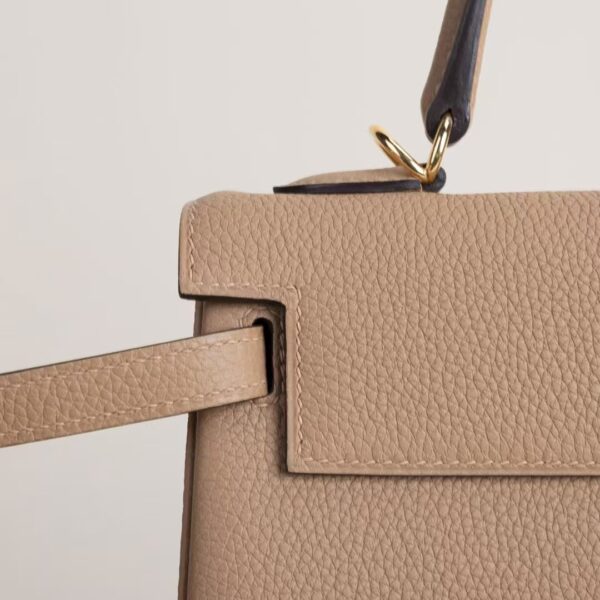 HERMÈS Kelly Bag Togo Leather 0M Chai 25CM PHW